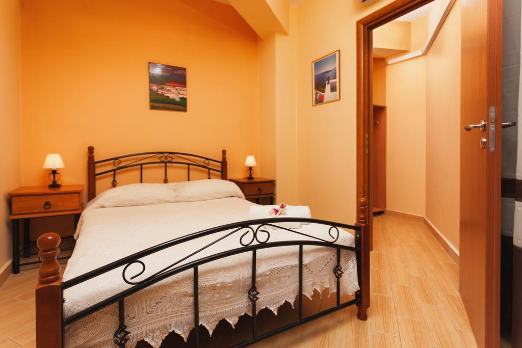 Villa Akros And Suites Keri Extérieur photo
