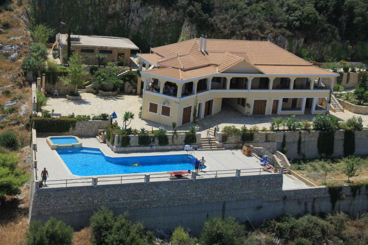 Villa Akros And Suites Keri Extérieur photo